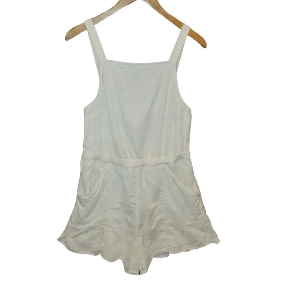 AmericanEagle White Eyelet Backless Tie Romper L